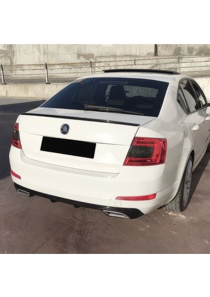 Skoda Octavia Difüzör (Plastik) 2012-2019 Parlak Siyah fiyatları