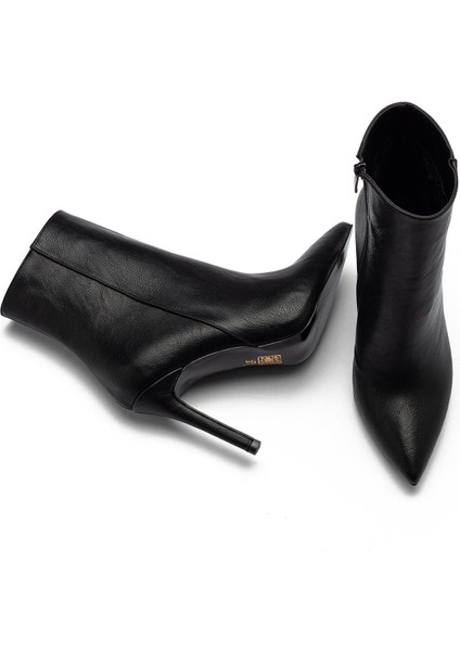 Kadın Yüksek Topuklu Sivri Burun Fermuarlı Bot 1225 fırsatları