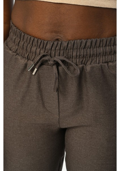 Kadın Beli Lastikli Rahat Kalıp Regular Düz Renk Pantolon fiyatları