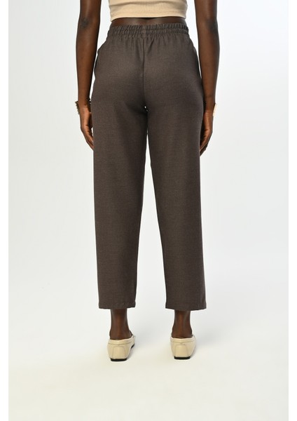 Kadın Beli Lastikli Rahat Kalıp Regular Düz Renk Pantolon modelleri