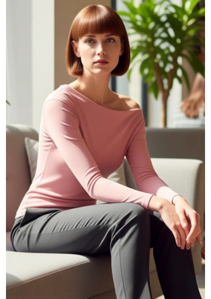 Kadın Şık Regular Kayık Yaka Düşük Kol Slim Kalıp Örme Düz Yumuşak Kumaşlı Fitted Vücuda Oturan Bluz