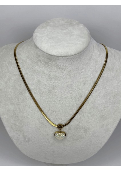 Büyük Beyaz Kalpli ve Love Yazılı Gold Kolye fiyatları