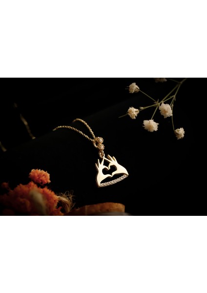 Aşkın Simgesi Kolye