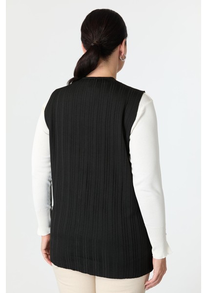 Büyük Beden Cep Detaylı Triko Yelek-Siyah