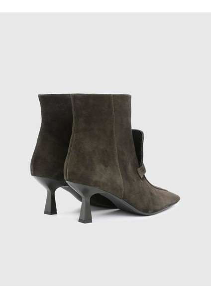 Tufty Hakiki Süet Deri Haki Kadın Topuklu Bot fırsatları