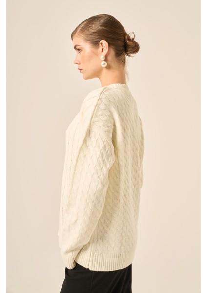 Kadın Saç Örgü Kazak Ekru 20882 fiyatları