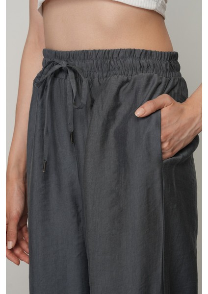 Kadın Düz Renk Beli Lastikli Bol Paça Pantolon modelleri