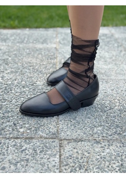 Alvesta Büyük Numara Ahşap Ökçeli Bantlı Kadın Ayakkabı Şık ve Rahat Stil modelleri