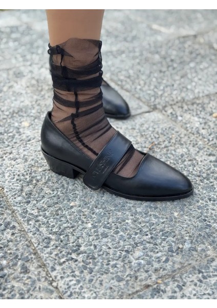 Alvesta Büyük Numara Ahşap Ökçeli Bantlı Kadın Ayakkabı Şık ve Rahat Stil