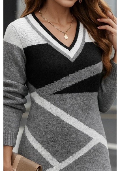 Kadın Uzun Kollu V Yakalı Kısa Triko Elbise fiyatları