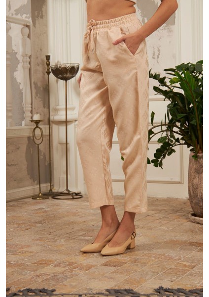 Kadın Beli Lastikli Kumaş Pantolon modelleri