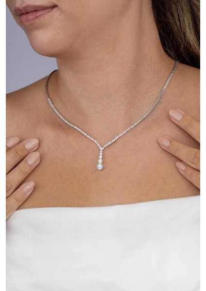 Pırlanta Montür Yuvarlak Kesim Su Yolu Gümüş Kolye modelleri