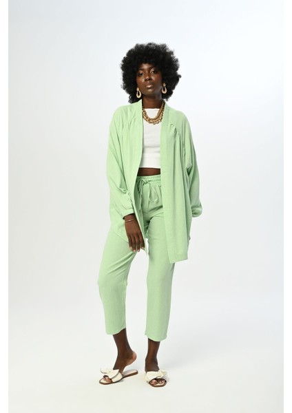 Kadın Rahat Kalıp Beli Lastikli Düz Renk Pantolon modelleri