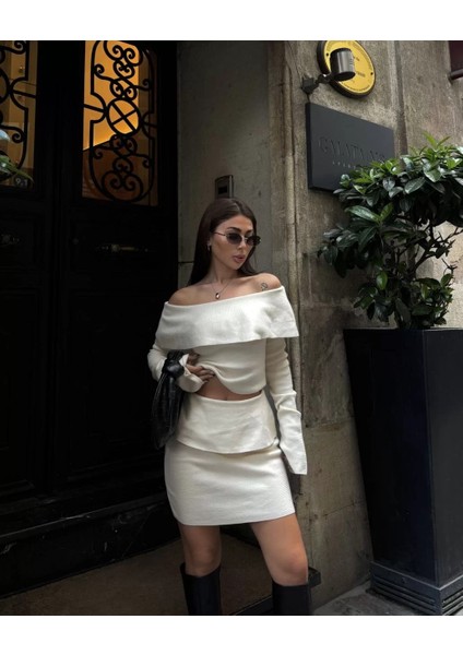 Straplez , Madonna , Carmen Yaka Croplu Mini Etekli Ikili Takım Triko - Beyaz fiyatları