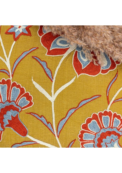 Alyen Çiçekli El Yapımı Kırlent 50X50 cm modelleri