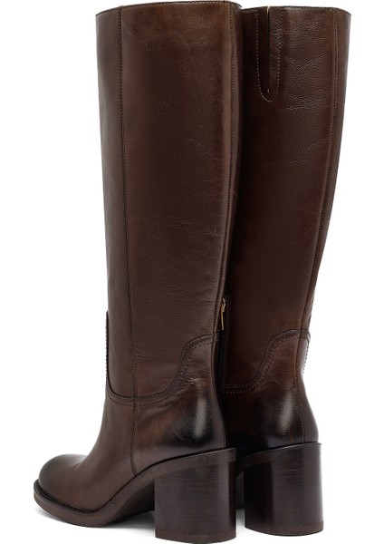 Kadın Kahverengi Fermuarlı Kalın Topuklu Deri Çizme 25WFD282118