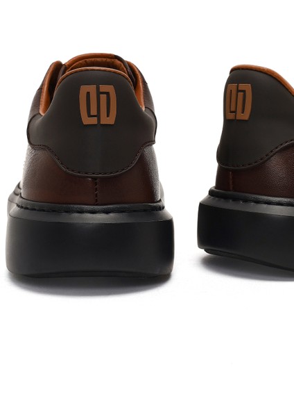 Erkek Kahverengi Bağcıklı Kalın Tabanlı Deri Sneaker 25WFD685318