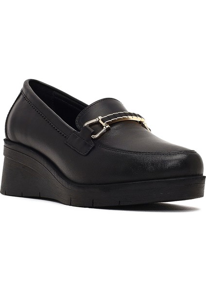 Kadın Siyah Tokalı Dolgu Topuklu Deri Comfort Loafer 25AFD154318