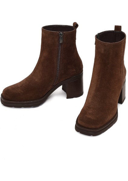 Kadın Kahverengi Fermuarlı Kalın Topuklu Süet Deri Bot 25WFD188410 modelleri