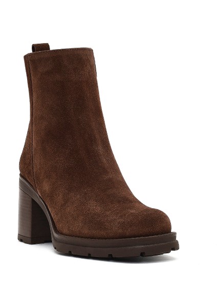 Kadın Kahverengi Fermuarlı Kalın Topuklu Süet Deri Bot 25WFD188410