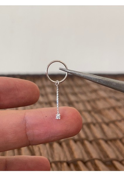 925 Ayar Gümüş Tek Taş Sallantılı Gümüş Halka Piercing 8 mm Gümüş Küpe