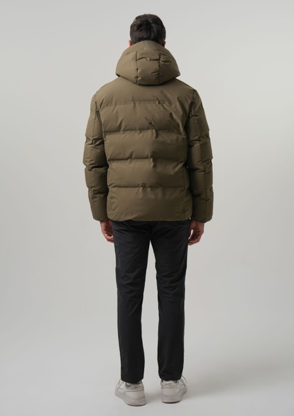 Jordan Erkek Mont Kapüşonlu Su Itici Rüzgar Geçirmez Reflektör Detaylı Erkek Mont