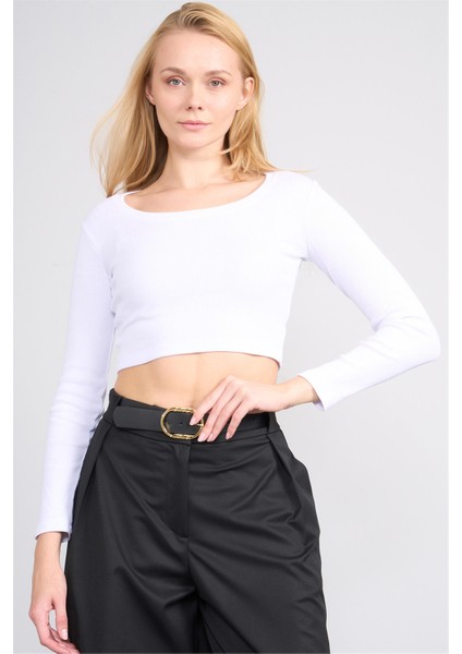 K26 627-06 Beyaz Kadın Kare Yaka Crop Sweat