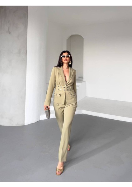 Kadın Zımba Kemer Detaylı Çıtçıtlı Cekete Palazzo Pantolon Şık Takım Elbise