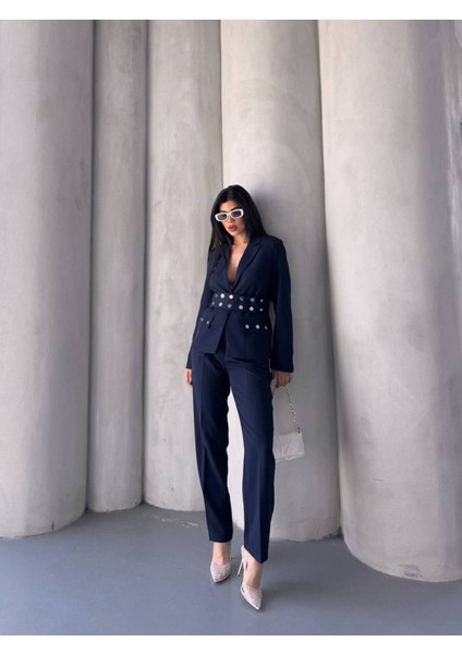 Kadın Zımba Kemer Detaylı Çıtçıtlı Cekete Palazzo Pantolon Şık Takım Elbise