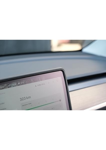 Tesla Model Y ile Uyumlu Ekran Koruyucu Silikon Çerçeve (Siyah) modelleri