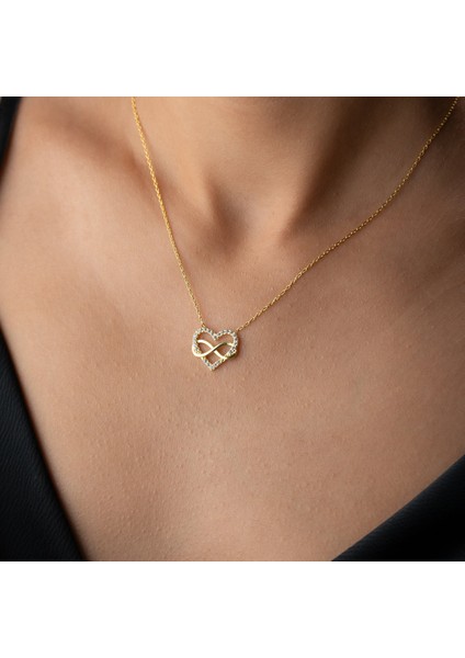 925 Ayar Gümüş Taşlı Sonsuzluk ve Kalp Kolye indirimleri