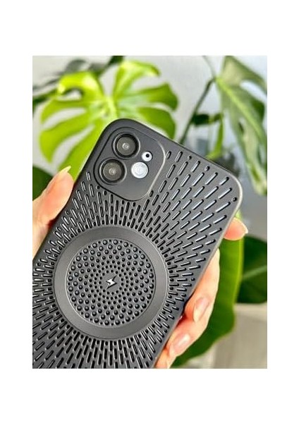 Go Aksesuar 11 ile Uyumlu Lensli Magsafe Özellikli Darbe Önleyici Koruyucu Kılıf modelleri