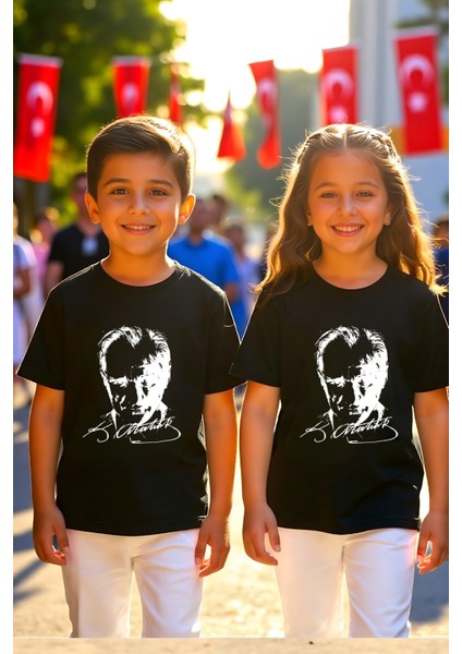 Çocuk Unisex Bisiklet Yaka %100 Pamuk Atatürk Baskılı T-Shirt