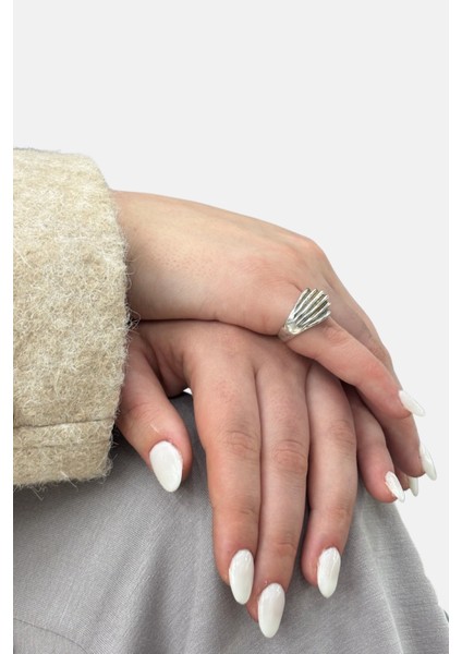 Taraz Modern Tasarım Gümüş Kadın Yüzük fiyatları