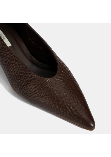 Kadın Kahve Ince Kısa Topuklu Deri Ayakkabı