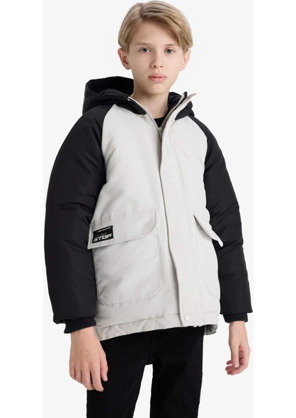Erkek Çocuk Su İtici Kapüşonlu Polar Astarlı Parka E9386A825WN modelleri