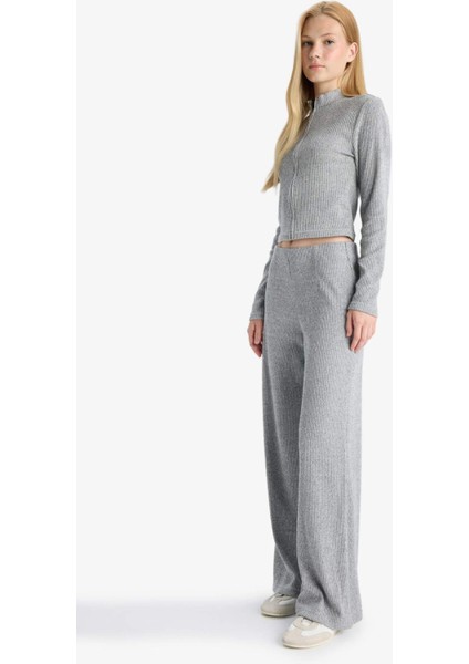 Beli Lastikli Flare Fit Geniş Paça Eşofman Altı F0991AX25WN modelleri