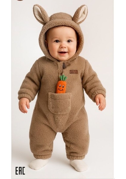 3026 Unisex Bebek Natural Welsoft Şapkalı Cep Havuç Detaylı Tulum