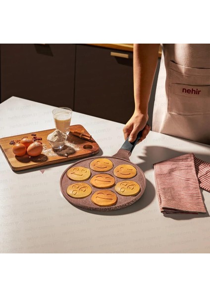 Rose Döküm 27 cm Tavası