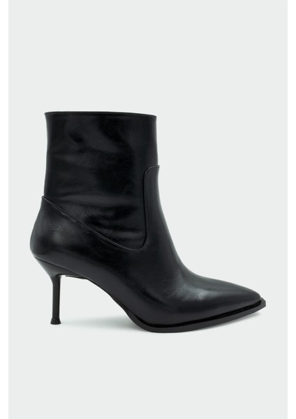 Miyo Siyah Deri Sivri Burunlu Topuklu Bot