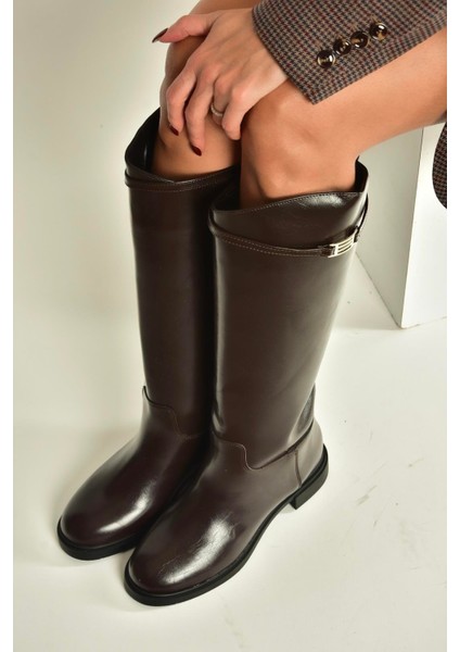 V973720909 Kahverengi Klasik Alçak Tabanlı Kadın Çizme