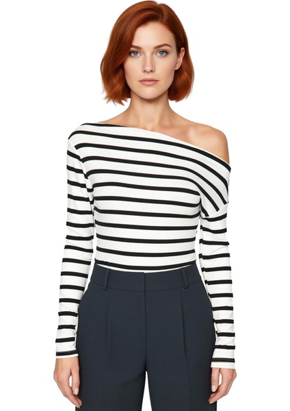 Moda Kayık Yaka Örme Slim Çizgili Desen Casual Günlük Regular Uzun Kol Bluz