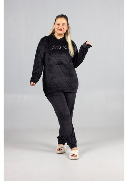 Kapşonlu Kadife Büyük Beden Takım Siyah – Premium Kalite, Rahat ve Şık Kadın Eşofman Takımı fiyatları