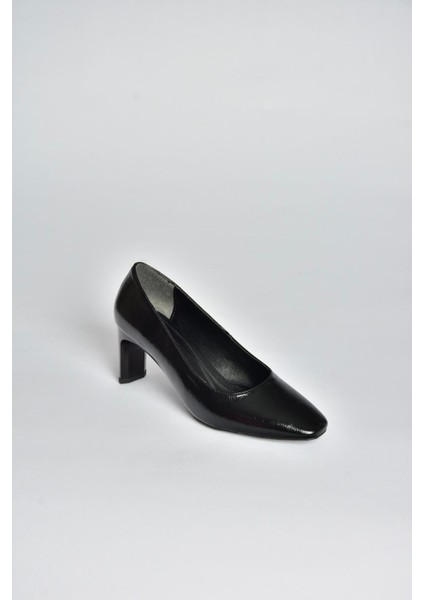 V820522760 Siyah Rustik Kalın Topuklu Kadın Ayakkabı indirimleri