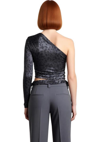 Rahat ve Şık Örme Crop Bluz Tek Kol Uzun Kollu Asimetrik Yaka Özenle Seçilmiş modelleri