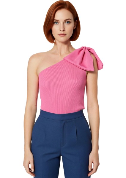 Kadınlar Için Tek Kol Fiyonklu Asimetrik Yaka Triko Üst Kaliteli Şık Rahat Modern Zarif Günlük