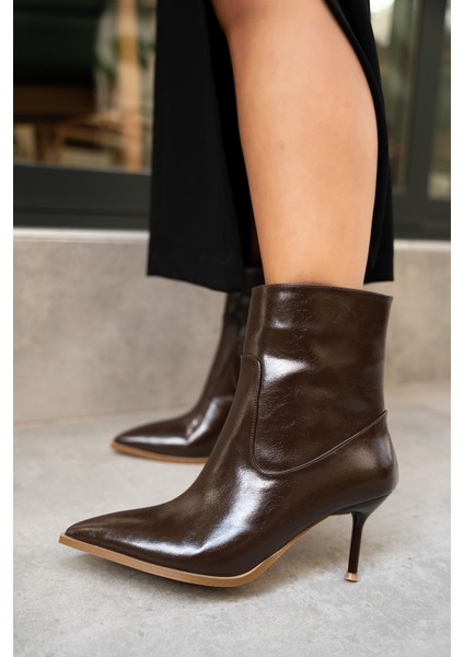 Miyo Acı Kahve Deri Sivri Burunlu Topuklu Bot fiyatları