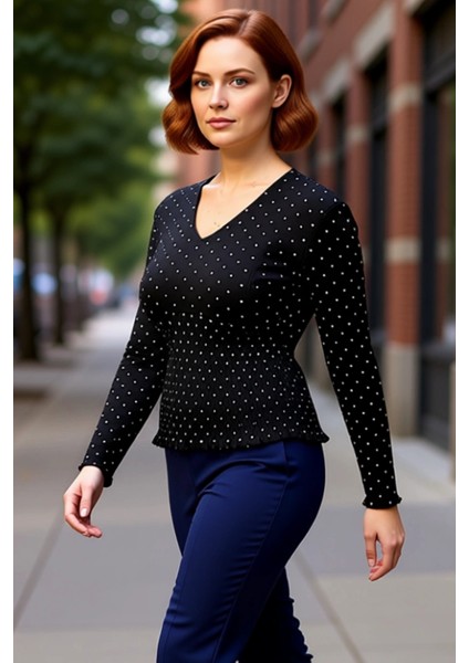 Kadın V Yaka Puantiye Desenli Kaşkorse Örme Üst Büyük Beden Kaliteli Şık Rahat Modern Zarif