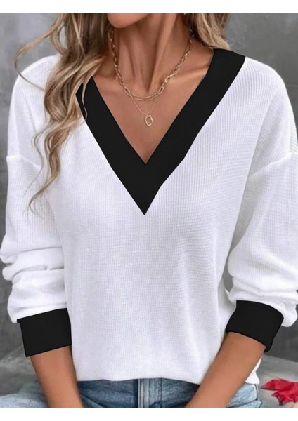 Kadın V Yaka Kontrast Biye Detaylı Bluz | Beyaz Uzun Kol Fitilli Pamuklu Salaş Kesim Sweatshirt fiyatları