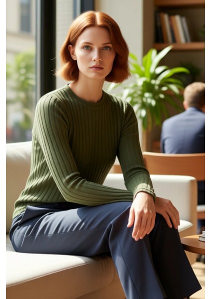 Kadın Moda Şık Regular Bisiklet Yaka Regular Kalıp Örme Transparan Triko Görünümlü Kumaş Boy Bluz